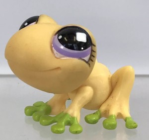 littlest pet shop frog