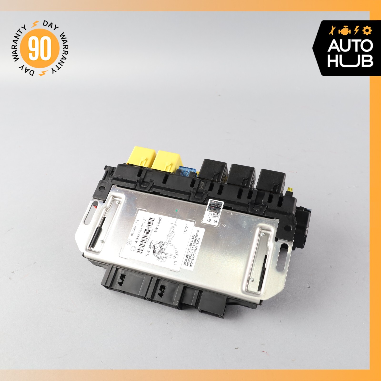 03-12 Mercedes R230 SL500 SL55 AMG Front Left SAM Fuse Box Control Module OEM