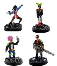 Judge Dredd 4 Juve Handgun 1 2 Juve Girl, Punk w Heavy Spit Gun Necromunda fit