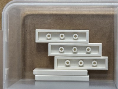 LEGO Parts - White Tile 1 x 4 - No 2431 - QTY 5