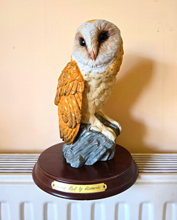 Leonardo Owl Ornament Ceramic Figurine Mounted on Wooden Base with Plaque