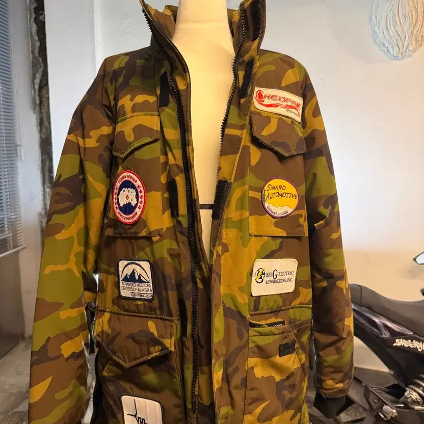 Canada Goose Camo Puffer Jacket - Lightly Used