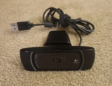 Logitech C910 Pro 1080p Webcam for TV/PC - Black