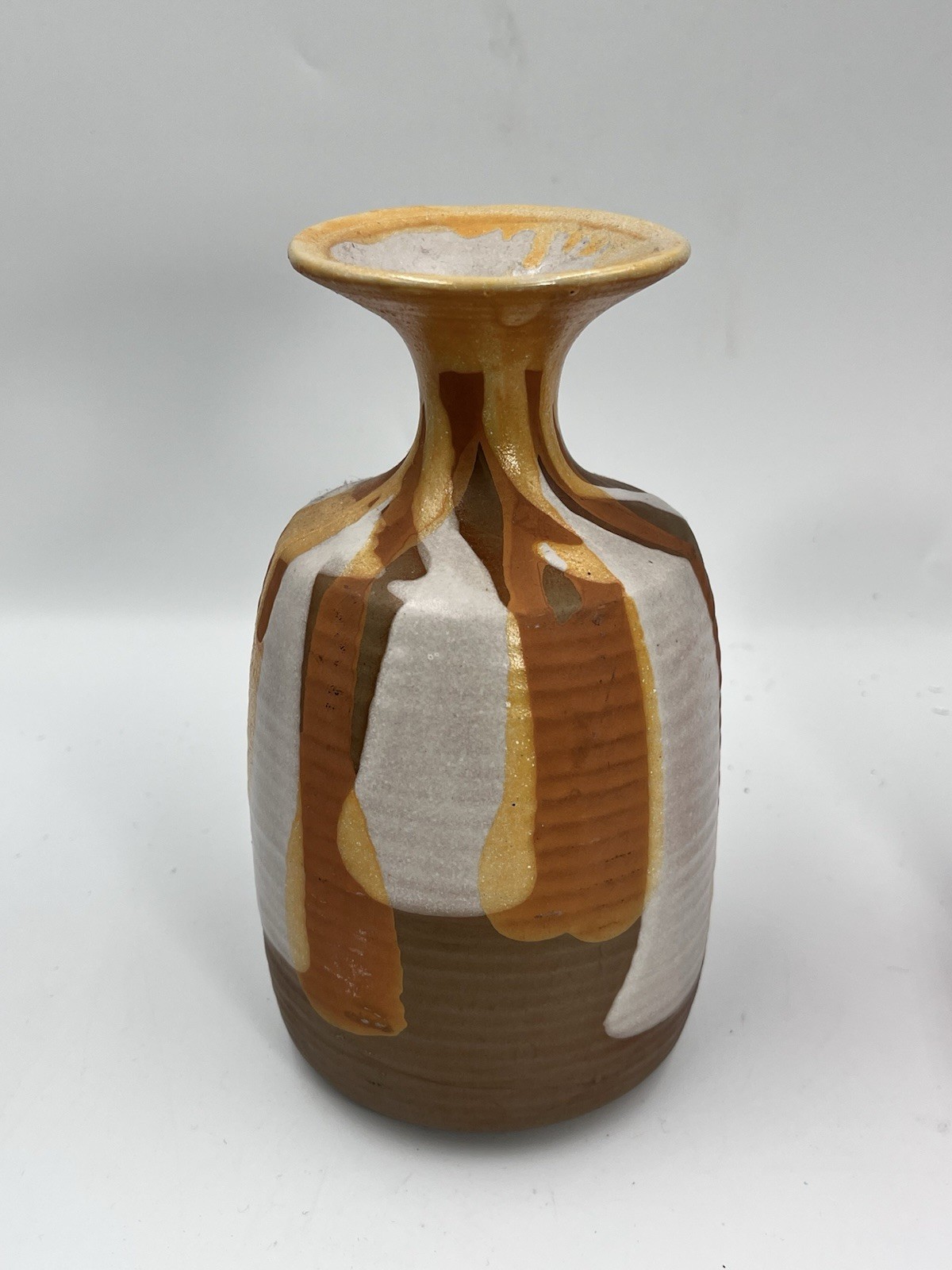 Jaru California Arts Crafts Style VTG Pottery Ribbed Dripped Glaze RS-30A 7.25"