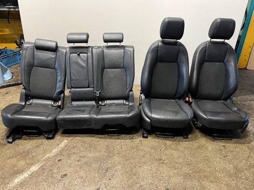 Ledersitze Sitze Halbleder Innenausstattung Land Rover Discovery Sport L550