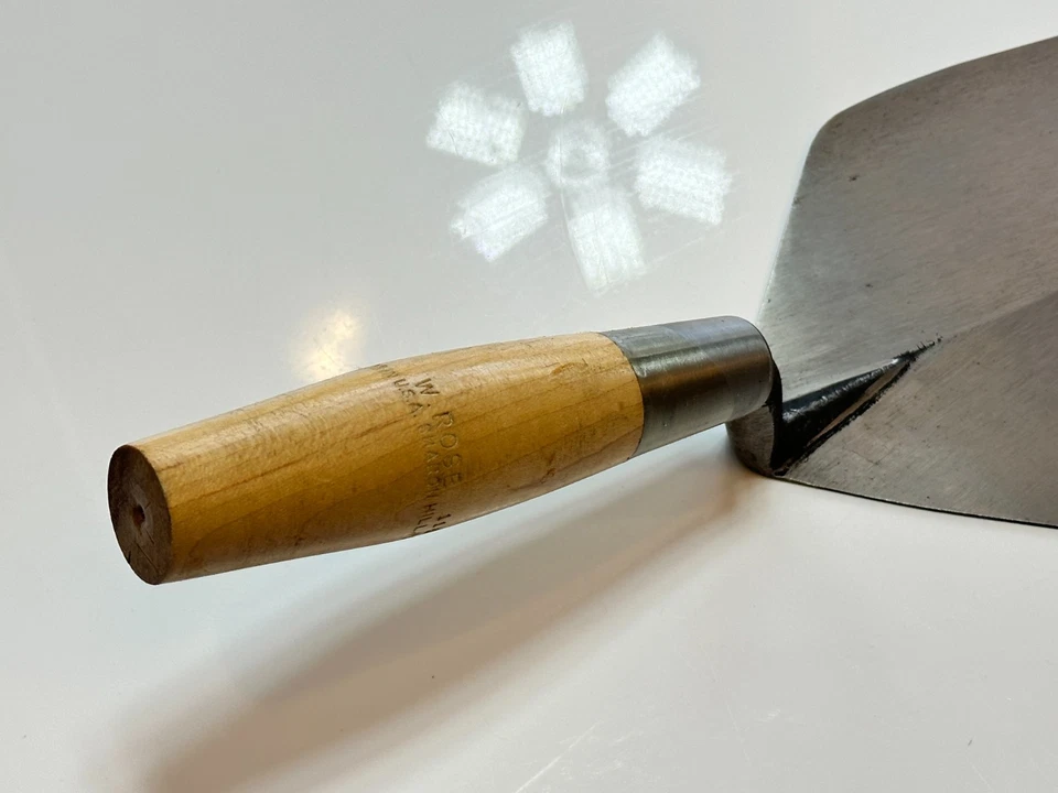 W. Rose Tools USA(全新旧货)11-1/2 英寸砖铲,木柄 — 第 2/4 张图片