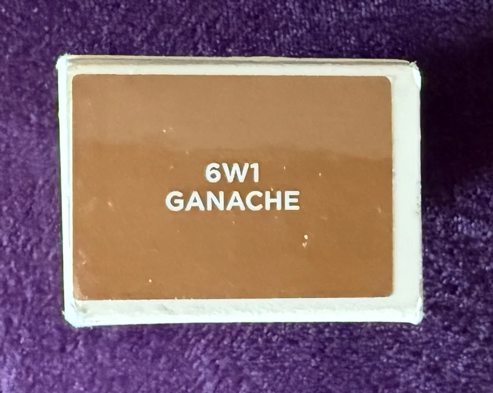 Laura Mercier Tinted Moisturiser Natural Skin Perfector 50ml - Image 2 of 4