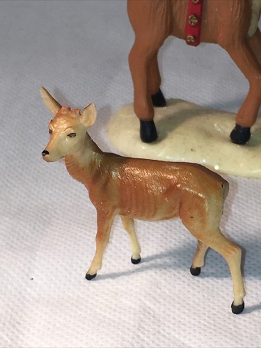 3 Small VTG Plastic Rubber DEER Buck REINDEER Hong Kong XMAS Rudolph Figures - Picture 4 of 8