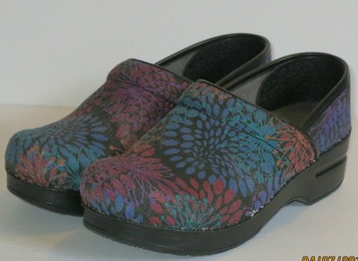 vegan professional clogs