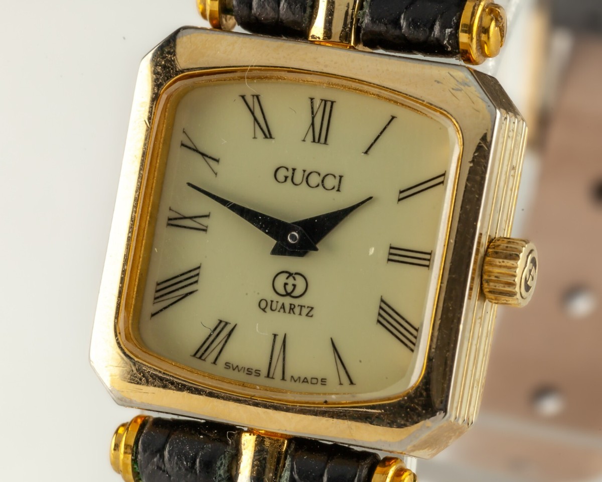 Vintage Authentic Gucci Square Stack Watch Vintage 90s Ladies main image 2