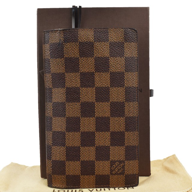 real lv wallet
