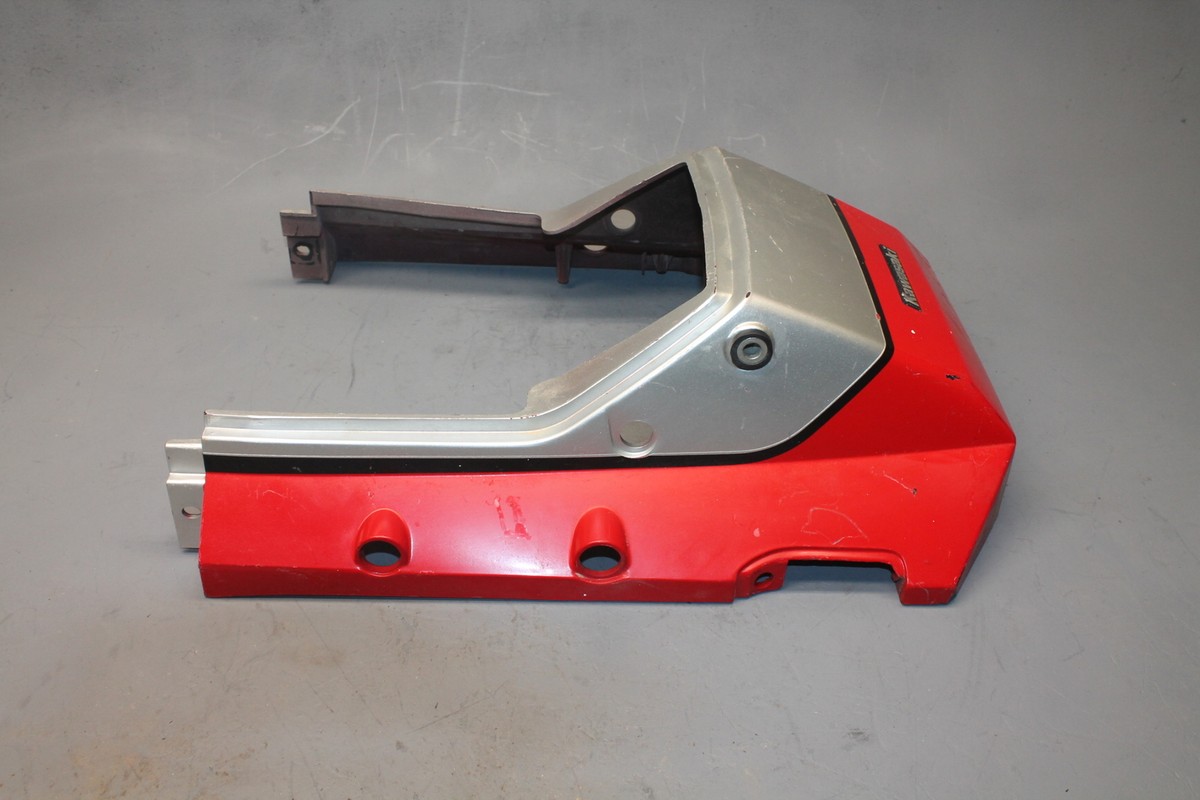 1984-86 KAWASAKI ZX900 NINJA REAR TAIL FAIRING COWL PLASTIC 1984-86 KAWASAKI ZX900 NINJA REAR TAIL FAIRING COWL PLASTIC