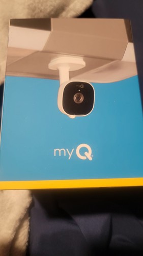 MY Q SMART GARAGE CAMERA NEVER OPENED FREE S/H MYQ-5GC1WCH - Picture 2 of 4