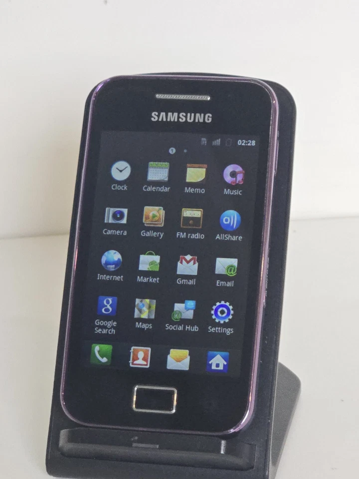Samsung Galaxy Ace GT-S5830 - Purple (Unlocked) Smartphone - Image 3 of 4