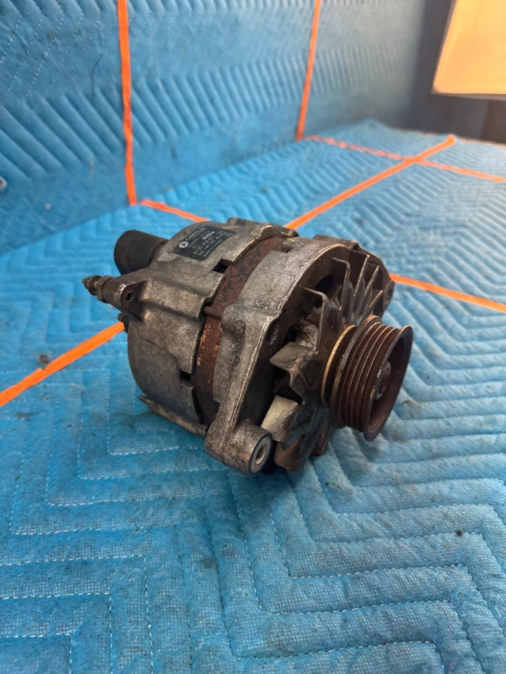 Alternador CHRYSLER TC MASERATI 1989-1991 Bosch 5233574 0 120 450 011 OEM 46K Foto 4 de 4