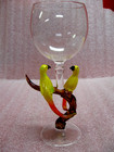 YURANA DESIGN HAND BLOWN ART GLASS TREE TOP LOVE BIRDS WINE GLASS - EXCELLENT