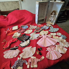 Vintage Cosmopolitan Ginger w/Wardrobe Case And Lots Of Clothes