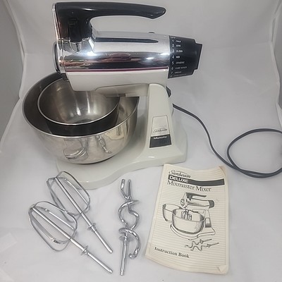 Sunbeam Mixmaster 12 Speed Stand Hand Mixer W/Bowls Dough Hooks &  Mixing Blades