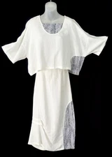 ANIMALE ~ BRIGHT WHITE/ BLUE TRIM 2 PIECE LINEN CROP TOP & SKIRT~SZ MEDIUM/LARGE