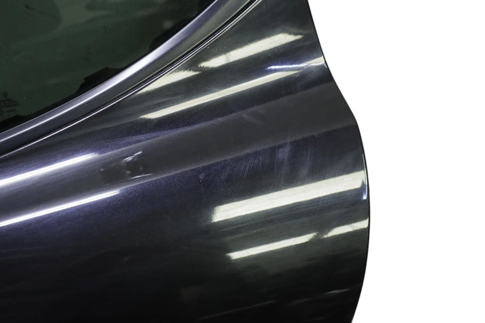 Корпус задней левой водительской двери Porsche Panamera в сборе 2010 - 2016 от оригинального производителя - Изображение 2 из 4