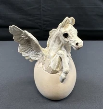 Vintage Windstone Editions Pena 1991 Baby Hatching From Egg Pegasus Figurine