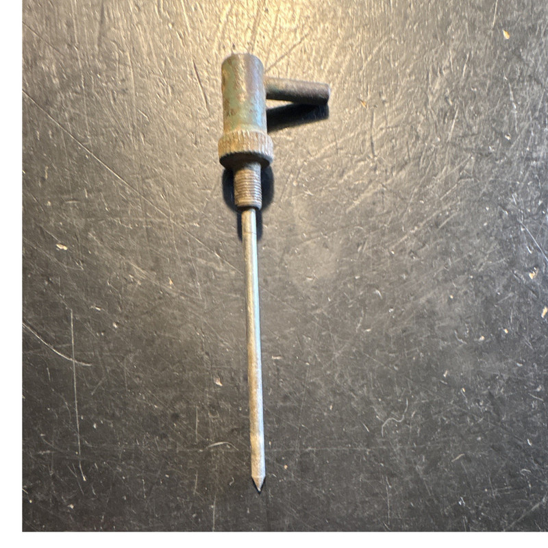 Vintage Carburetor Needle For John Deere Tractors A, B, D, and G (1) used