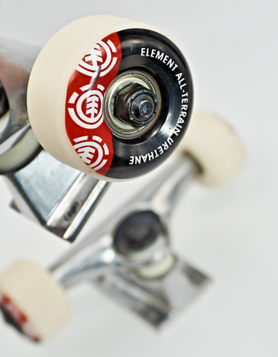 ELEMENT Skateboard Component Bundle KIT Trucks Wheels Bearings Hardware 7.8" Red