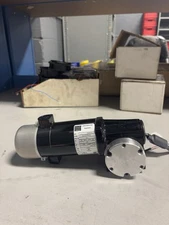 NEW NO BOX Bodine Electric 24V 1/18 HP Gear Motor 24A4FEPM-3F