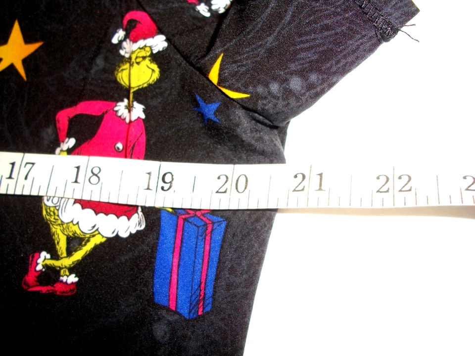 DISNEY GRINCH NAVIDAD EXFOLIANTE TOP TALLA MEDIANA Foto 3 de 4