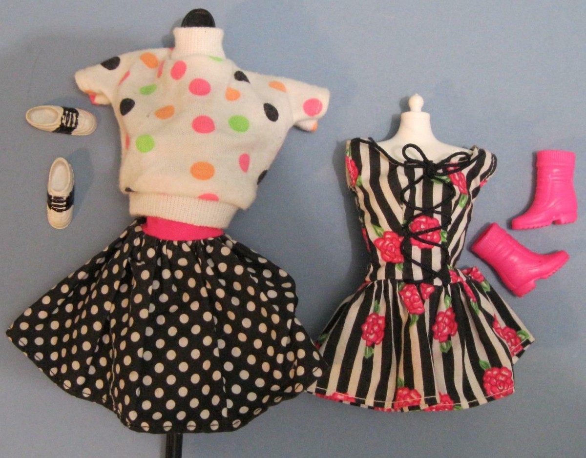 1990s Fashion Fun Pak Barbie Doll Favorite Finds '50s Saddle Shoes Polka  Dot Top
