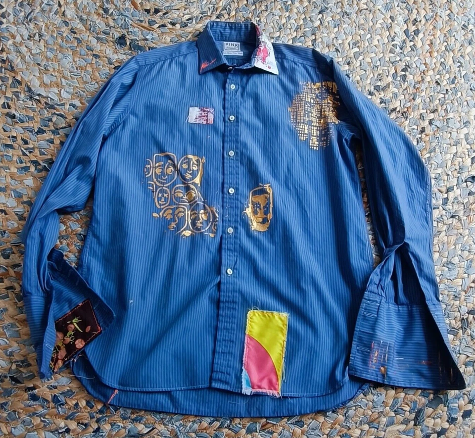 CAMISA THOMAS ROSA TALLA GRANDE PERSONALIZADA por el artista Paul McNeil - ÚNICA / GENIAL Foto 2 de 4