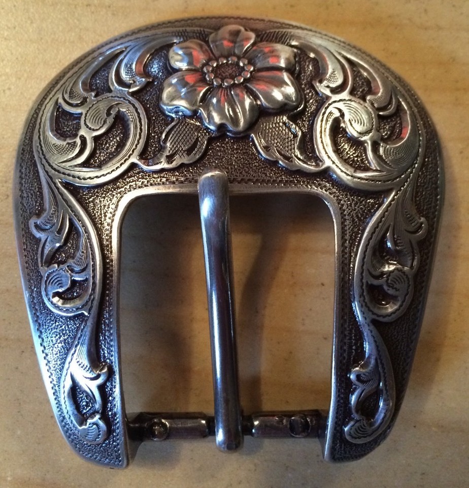 Roger Enterprises Texas Star Ranger Western Silvertone Belt Buckle and a Free