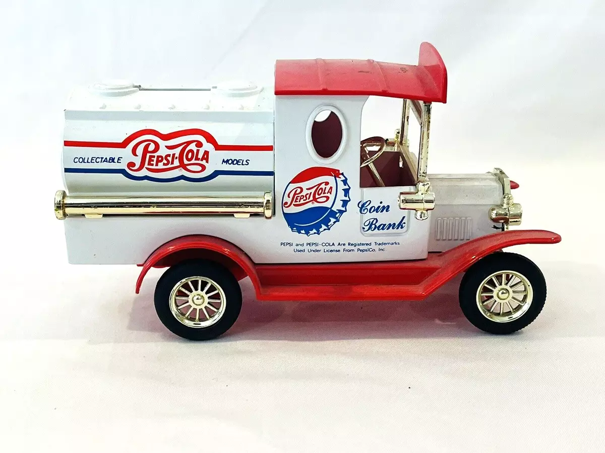 Vintage Pepsi Cola Delivery Truck Coin Bank Die Cast Plastic 1 64 Golden Classic