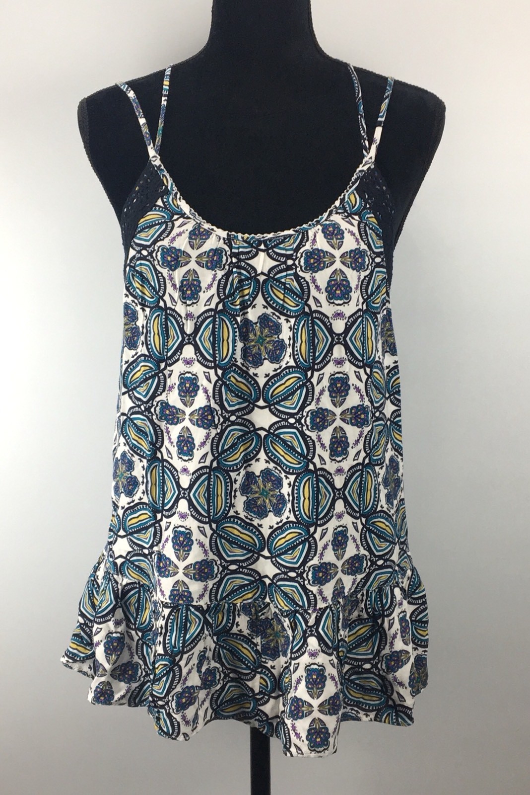 Melrose and Market Size XS Tank Top Printed Trim Lace Strappy H202