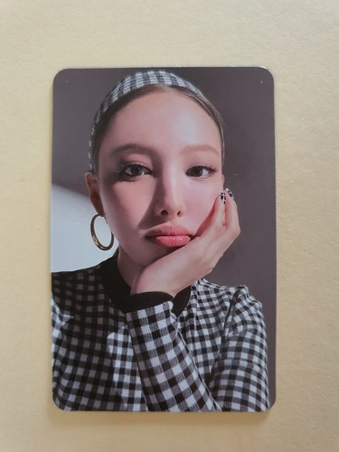 Kpop Nayeon 1er mini album I'm Nayeon carte photo officielle et tirage chanceux Withmuu - Photo 23 sur 63