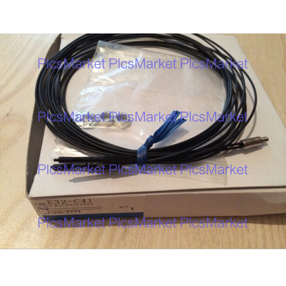 New in box Omron E32-C41 Fiber Optic Sensors E32C41 One year warranty