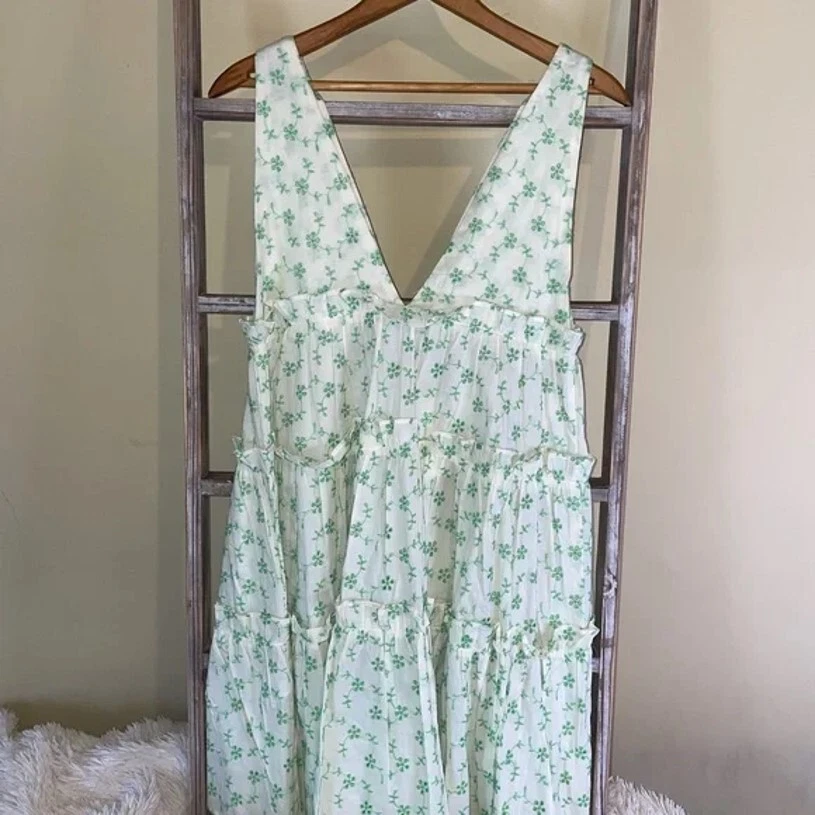 OFF WHITE Mini abito ASOS ricamato con occhielli nuovo con etichette bianco sporco con verde (taglia 6)