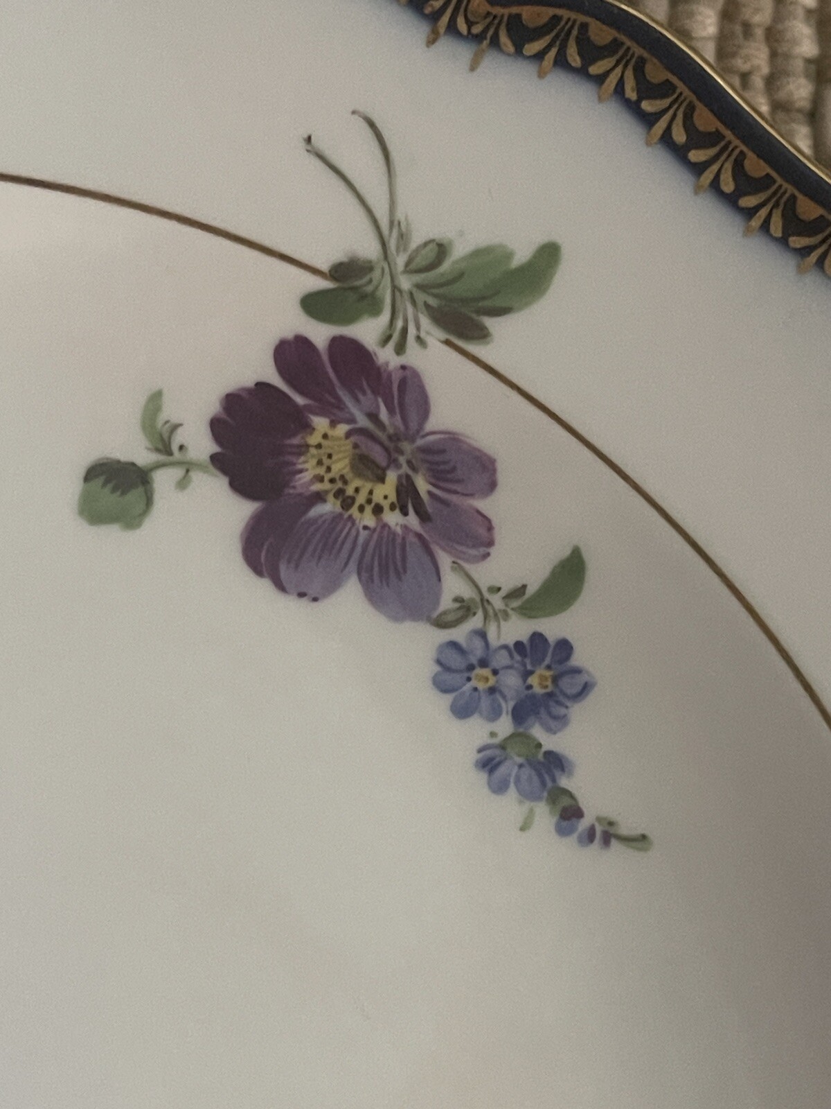 Picture 4 of 10