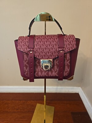 Michael Kors Manhattan handbag