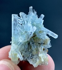 25 Carat Aquamarine Crystal Specimen From Pakistan