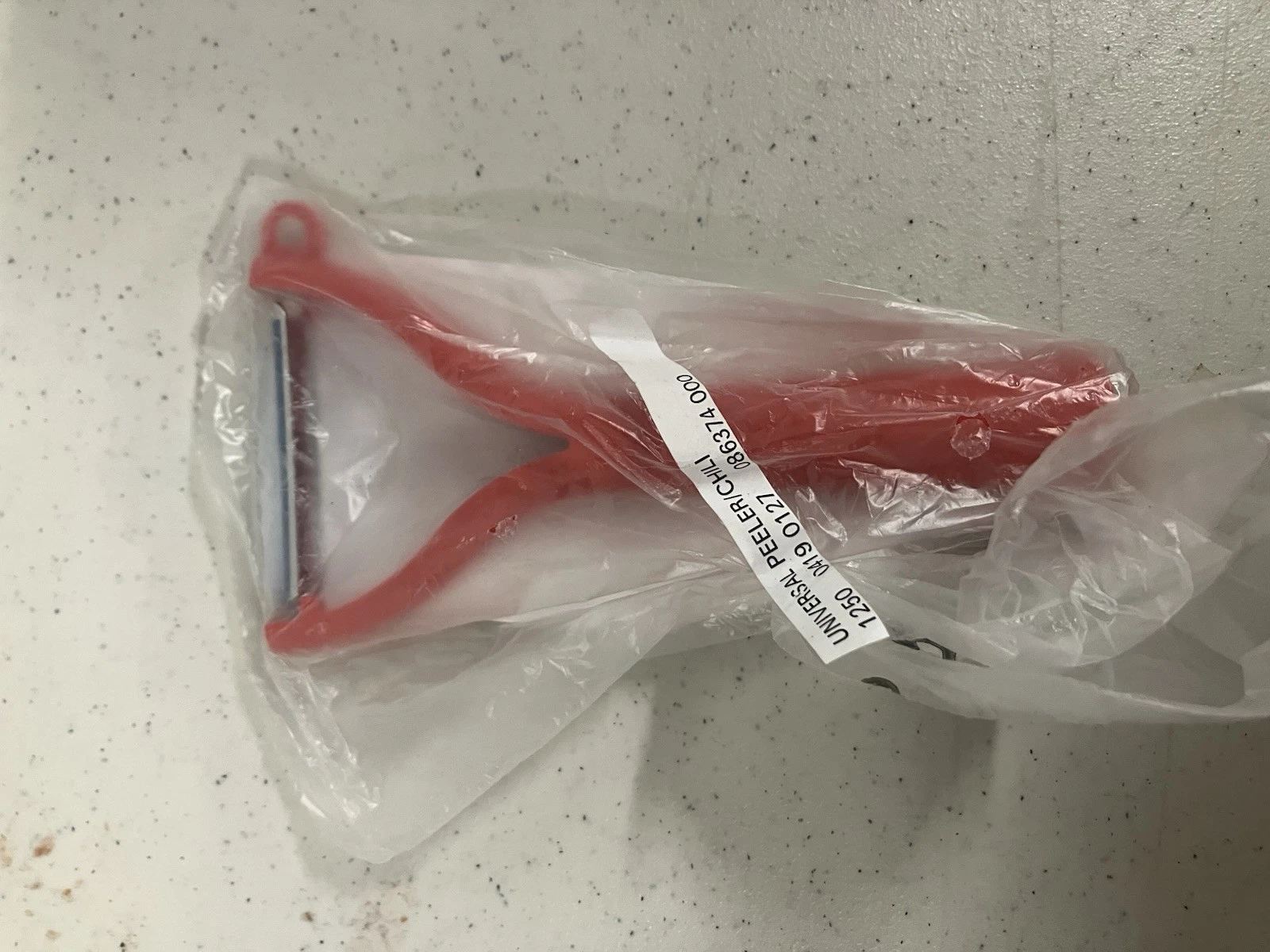 NEW Tupperware Universal Peeler Red Kitchen Tool Herb, Citrus & Potato Eye
Opens in a new window or