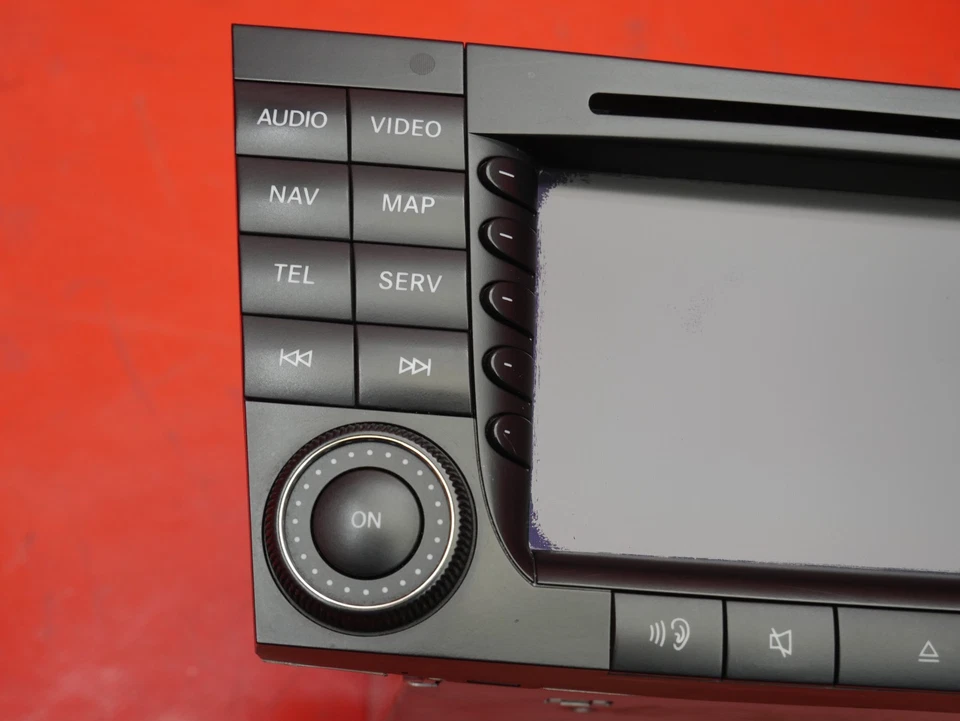 Navigation Mercedes W211 S211 E-Klasse High Headunit APS A2118203297 Comand /E49 - Bild 4 von 4