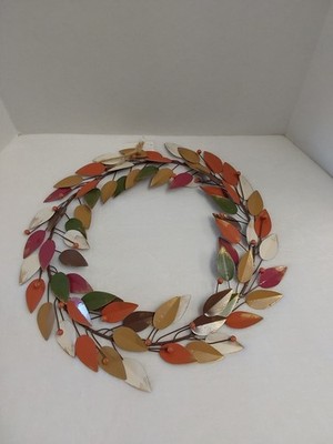 Hobby Lobby Fall/Autumn Metal Wreath W/Fall Leaves 15.35'' X 15.35'' BNWT!
