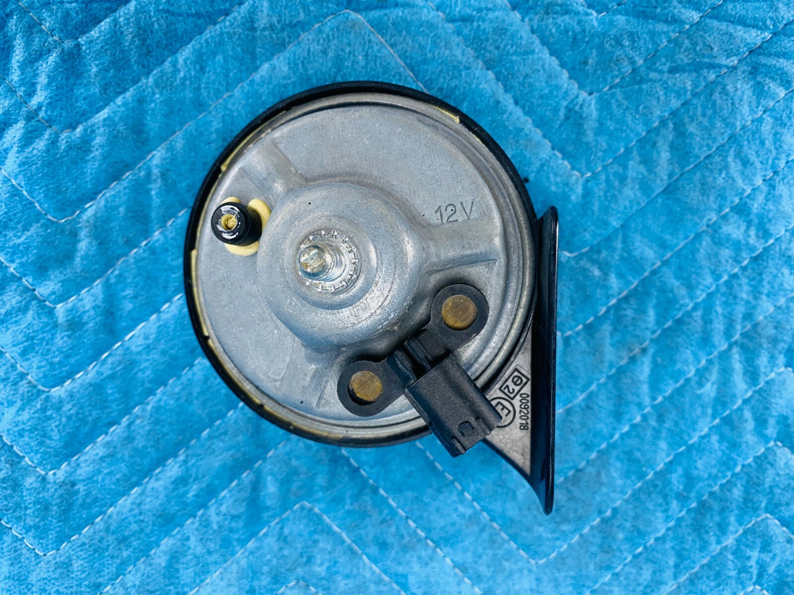 Genuine BMW Low Pitch Horn 61336935988 OEM | eBay 