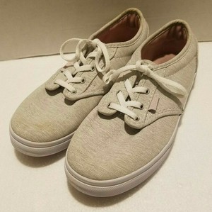 vans for girls size 3