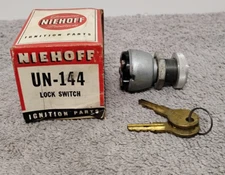 NOS ( New Old Stock ) NIEHOFF UN-144 Lock Switch w/ Keys. (00 )