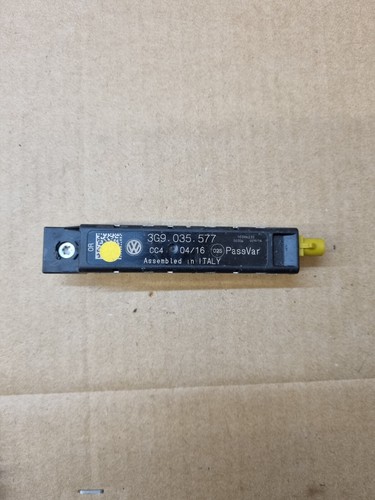 VW Passat B8 Antennenverstärker Einheit 3G9035577 RHD