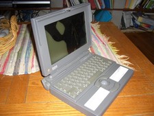 APPLE MAC POWERBOOK 170: GOOD CIRCUITS, BUT CRACKED SCREEN. 55.55  25.25 S/H