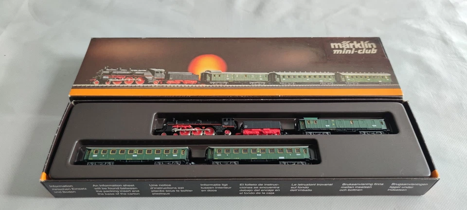 *Märklin Mini Club Spur Z *8100*Personenzug * Reichsbahn-Schnellzug (OVP)(Ki.7)