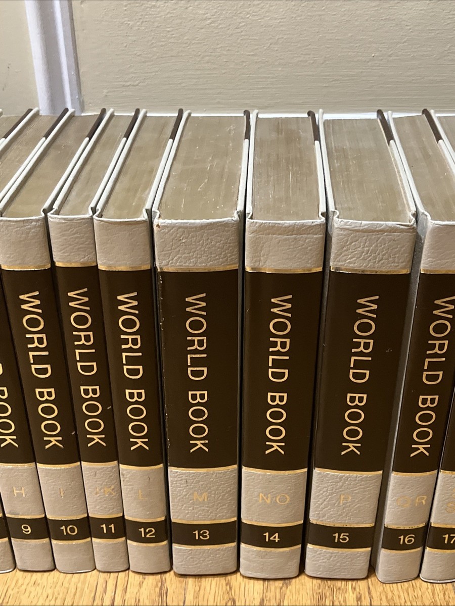 Vintage 1975 World Book Encyclopedia Complete Set (Volumes 1-26) +